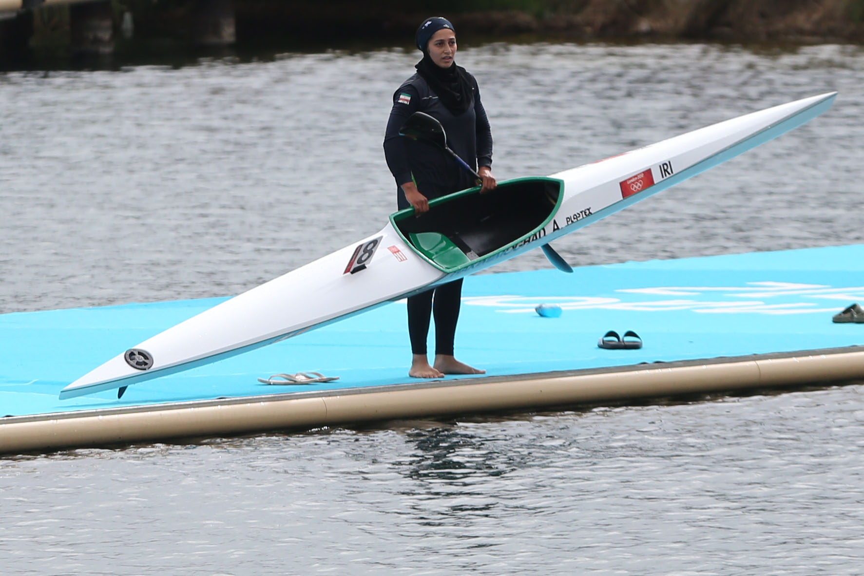 آرزو حکیمی علیه فدراسیون قایقرانی : باندبازی‌ها شروع شده / به خاطر بی‌کفایتی در انتخاب مربی مدال نگرفتم