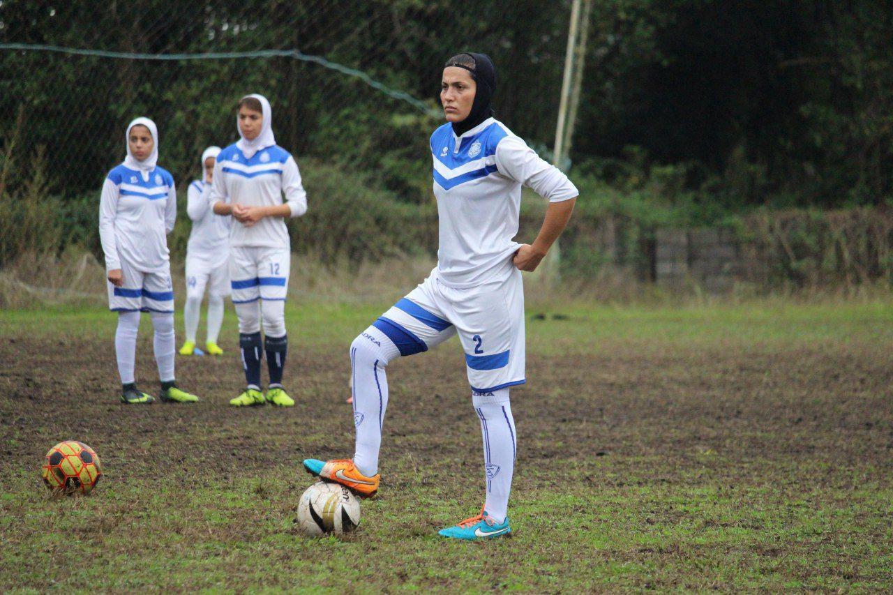 گزارش تصویری تمرین تیم فوتبال بانوان ملوان در انزلی