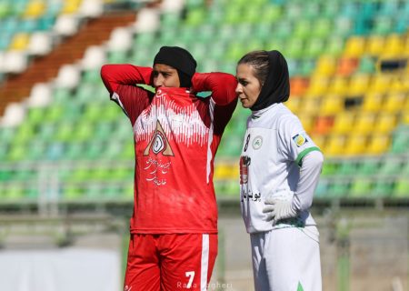 تحلیل رفتار فاطمه گرایلی: فوتبال در برابر آینه‌!