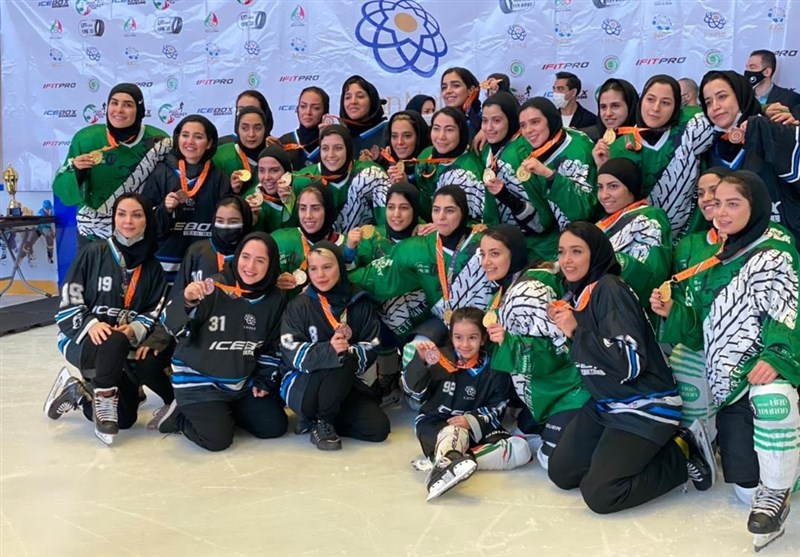 پایان رقابت هاکی روی یخ با قهرمانی آنلاین تایر