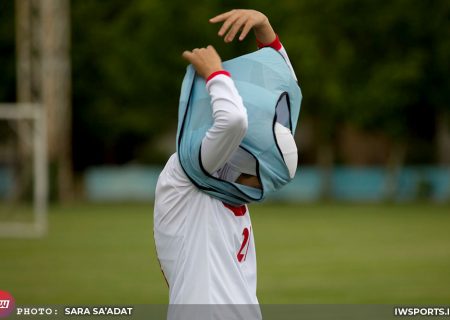 تیم ملی فوتبال زنان و پنیر سوییسی | خط دفاع، پاشنه آشیل تیم ملی است