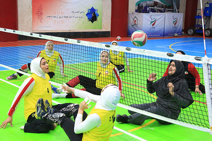 مصاف والیبال نشسته زنان با آمریکا، کانادا و اسلوونی