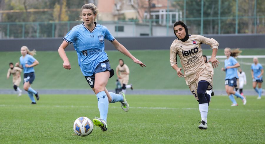 خاتون بم از پس سیدنی استرالیا برنیامد