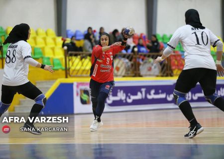 فصل تازه لیگ هندبال در سایه غیبت چمران لارستان