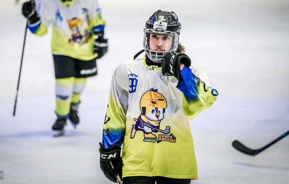 تک‌گل سوگند پنگوئن‌ها را به صدر بازگرداند