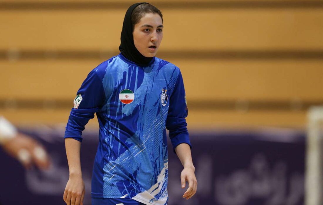 پیروزی درخشان استقلال در آبادان | نزدیک‌تر به قهرمانی